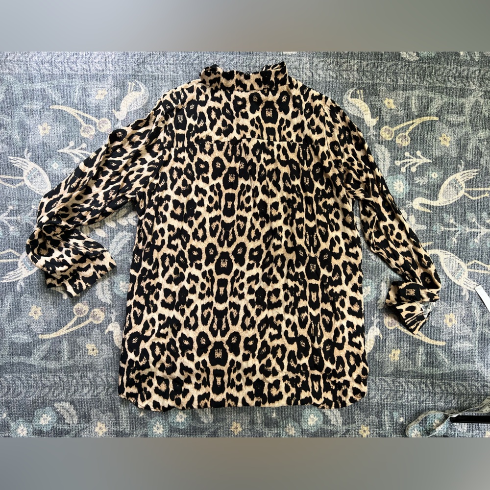 Big Dart Leopard Print Button Down Top - image 2